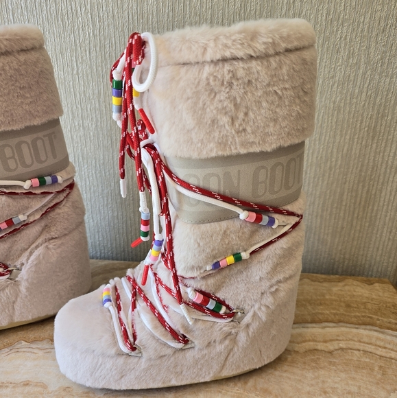 Moon Boot Faux Fur Beaded Snow Boots MSRP $595 - Picture 13 of 17